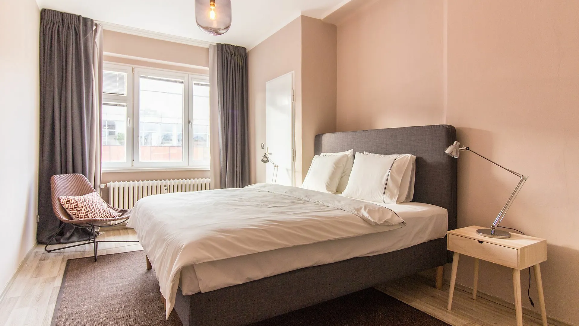 Industrial Design Flat Prague Apartment 0*,